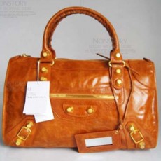 발렌시아가 BALENCIAGA 모터백 084324B