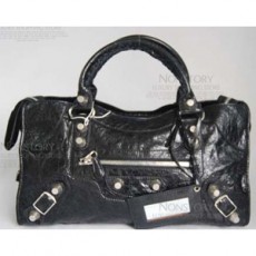 발렌시아가 BALENCIAGA 모터백 084328A