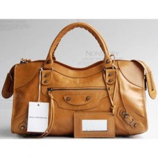 발렌시아가 BALENCIAGA 모터백 84328