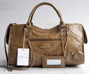 발렌시아가 BALENCIAGA 모터백 84328