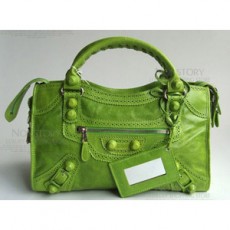 BALENCIAGA 발렌시아가 모터백 84832