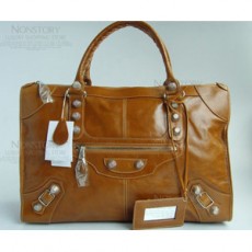 발렌시아가 BALENCIAGA 모터백 084334A