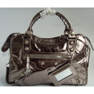 발렌시아가 BALENCIAGA 모터백 084332A