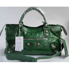 발렌시아가 BALENCIAGA 모터백 084328A