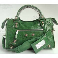 발렌시아가 BALENCIAGA 모터백 084332A