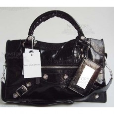 발렌시아가 BALENCIAGA 모터백 084332A