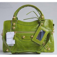 발렌시아가 BALENCIAGA 모터백 084332B