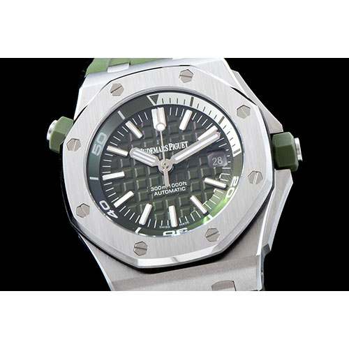 [Audemars Piguet]오데마피게 로얄오크 오프쇼어 칼리버 15710ST.OO.A052CA.01   