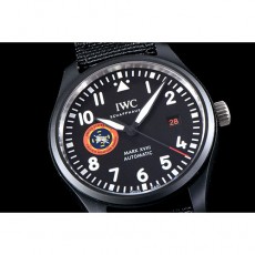 [IWC]IWC 파일럿 웨폰스쿨 에디션 칼리버   