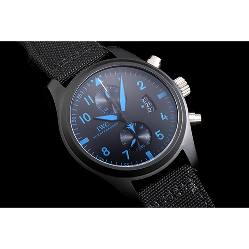 [IWC]IWC 파일럿 탑건 크로노그라프 IW388003-3   