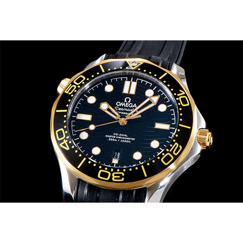 [OMEGA]오메가 씨마스터 300m 210.22.42.20.01.001   
