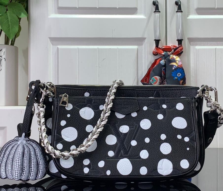 루이비통 LOUIS VUITTON 2023 SS LV X YK 쿠사마 야오이 멀티 포쉐트 악세수아 커스텀급 M46410
