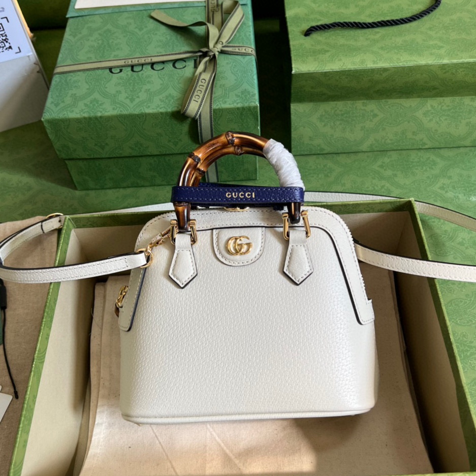 구찌 GUCCI 2023 SS 다이애나 미니 토트백 화이트 715775 커스텀급