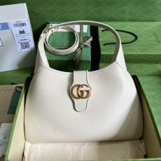 구찌 GUCCI 2023 SS 크레센트 쉐입 숄더백 스몰 화이트 735106 커스텀급