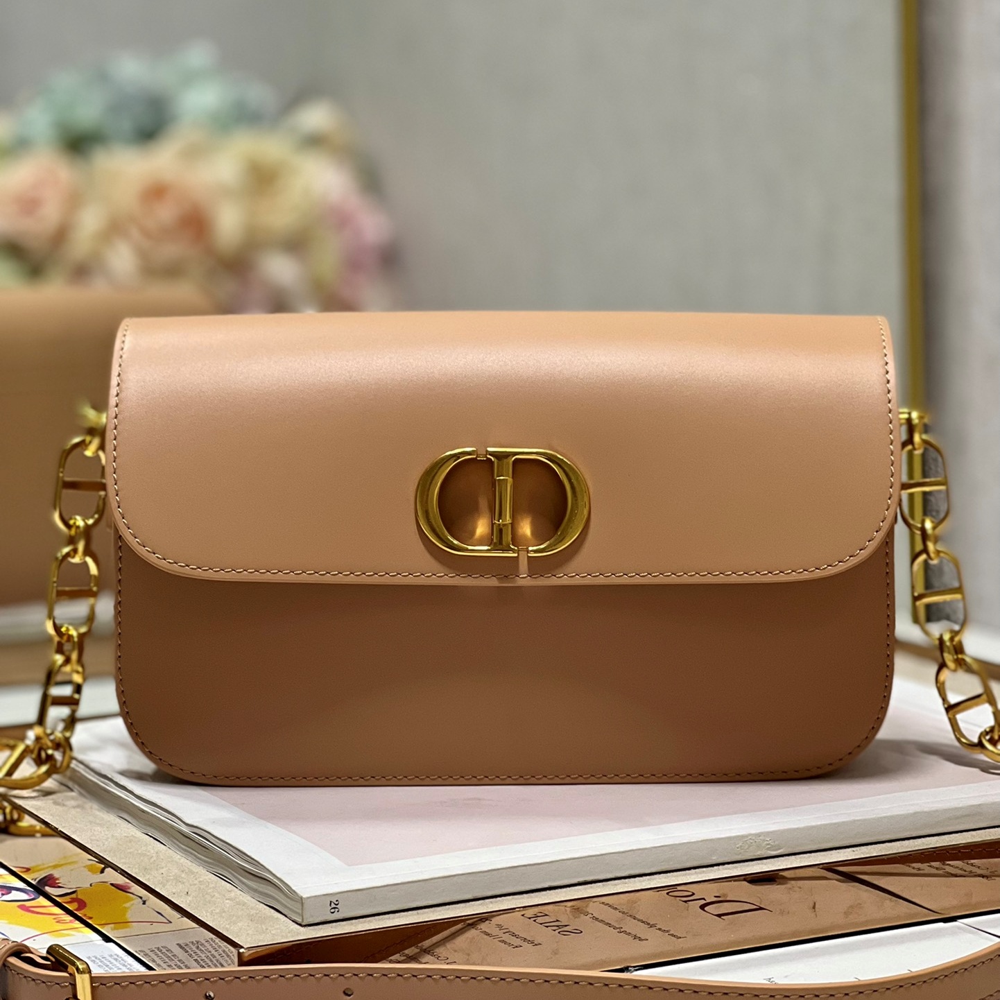 디올 DIOR 2023 SS CD로고 몽테인백 딥베이지 9260 커스텀급