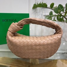 보테가 베네타 BOTTEGA VENETA 2023 SS 조디백 미듐 베이지 커스텀급