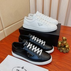 프라다 PRADA 2023 SS 트라이앵글 삼각로고 화이트 블랙텝 남성 슈즈 커스텀급