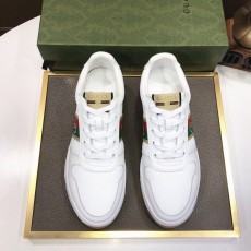 구찌 GUCCI 2023 SS 삼선 로고 화이트 남성 슈즈 커스텀급