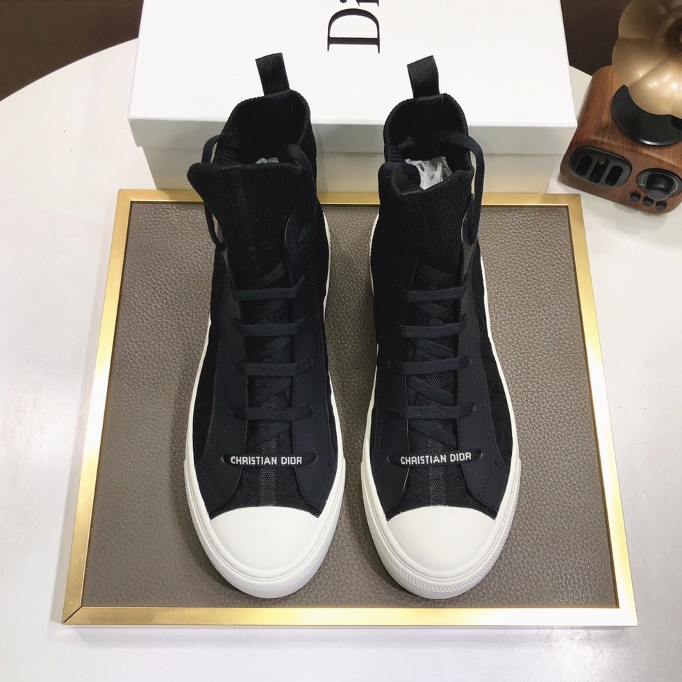 디올 DIOR 2023 SS 캐릭터 각인로고 투톤 하이탑 블랙 커플 슈즈 커스텀급