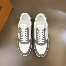 루이비통 LOUIS VUITTON 2023 SS 캐릭터 각인로고 화이트그레이 남성 슈즈 커스텀급