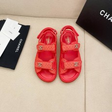 샤넬 CHANEL 2023 SS 캐릭터 체크 로고 레드 여성 샌들 커스텀급