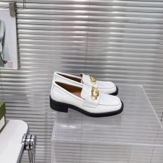 구찌 GUCCI 2023 SS 캐릭터 GG로고 화이트 여성 슈즈 커스텀급