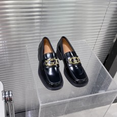 구찌 GUCCI 2023 SS 캐릭터 GG로고 블랙 여성 슈즈 커스텀급