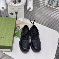 구찌 GUCCI 2023 SS 캐릭터 GG로고 쟈가드 블랙 여성 슈즈 커스텀급