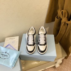 프라다 PRADA 2023 SS 트라이앵글 삼각로고 투톤 블랙 여성 슈즈 커스텀급