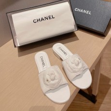 샤넬 CHANEL 2023 SS 까멜리아 로고 화이트 여성 슬리퍼 커스텀급