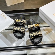 디올 DIOR 2023 SS 캐릭터 로고 호피 블랙 여성 샌들 커스텀급