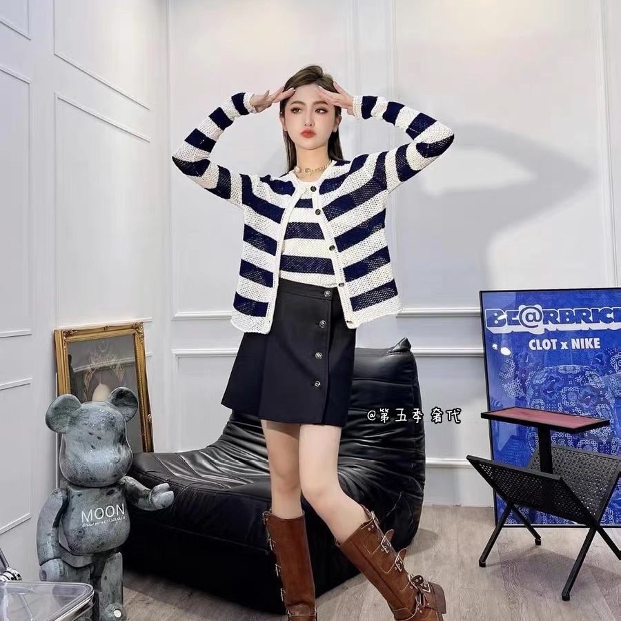 디올 DIOR 2023 SS 스트라이프 라운드넥 니트 여성 가디건 커스텀급