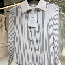 샤넬 CHANEL 2023 SS 카라 투톤 스트라이프 여성 긴팔셔츠 커스텀급
