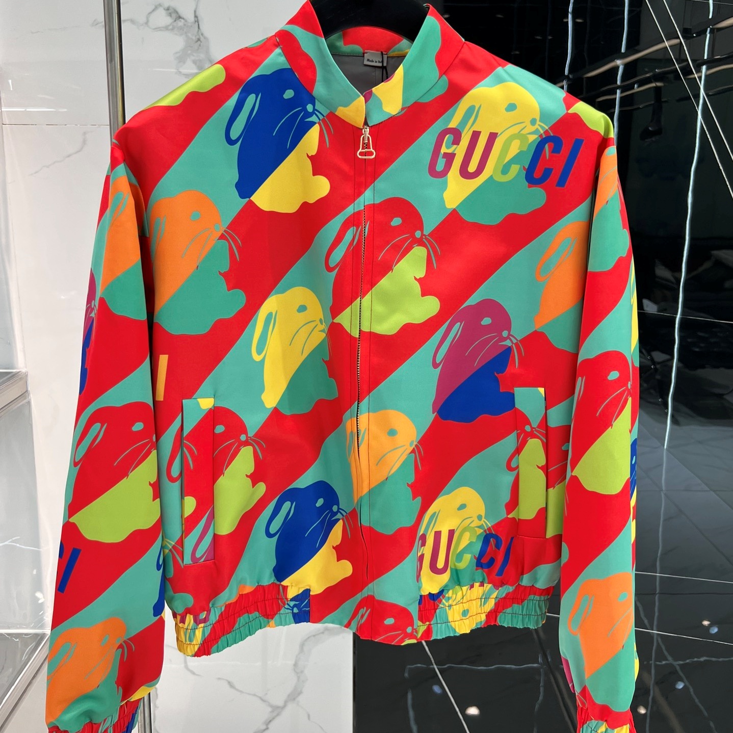 구찌 GUCCI 2023 SS 캐릭터 스트라이프 로고 여성 점퍼 커스텀급