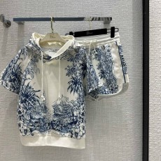 디올 DIOR 2023 SS 캐릭터무늬 후드 반팔티 반바지 네이비 여성 세트 커스텀급