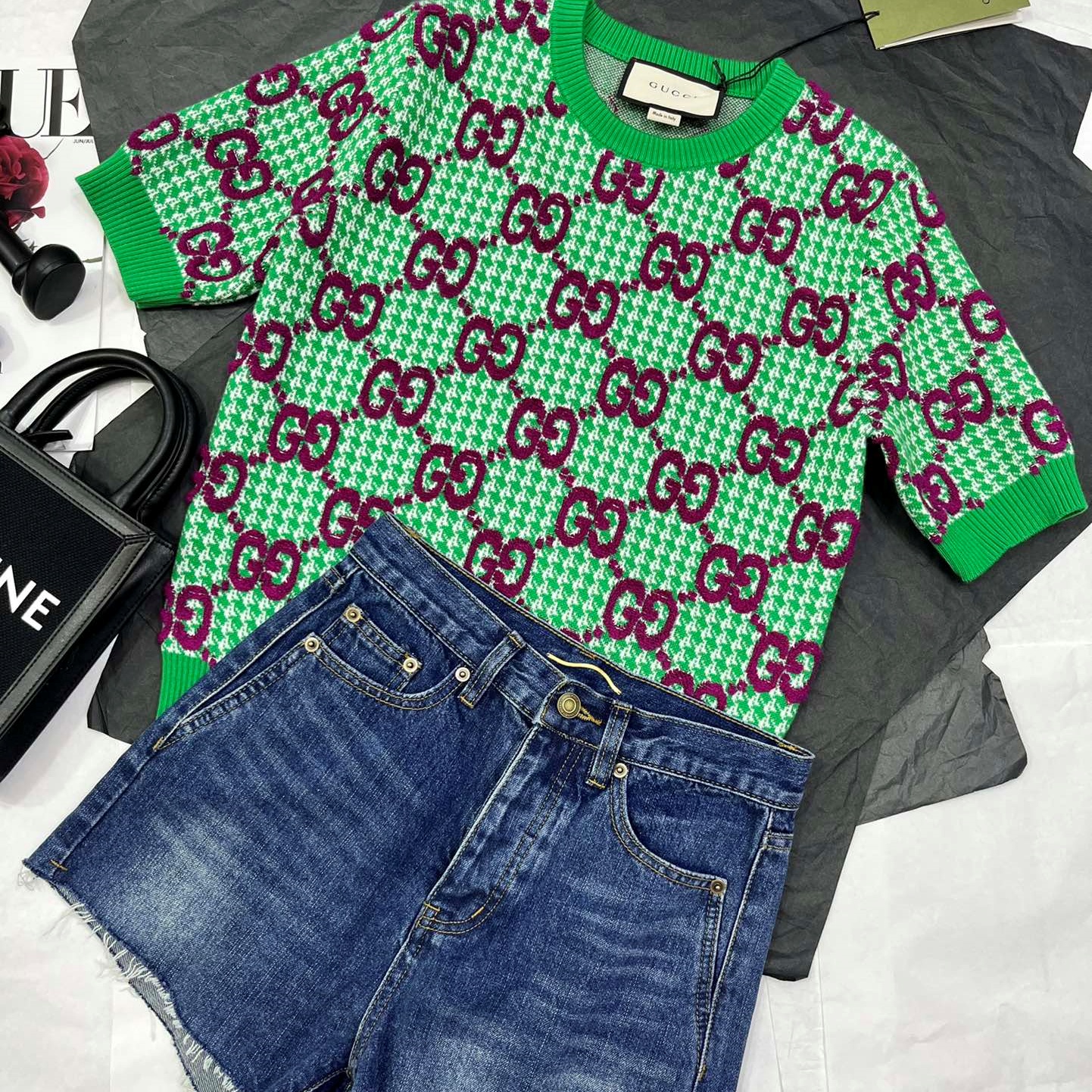 구찌 GUCCI 2023 SS 캐릭터 로고 니트 그린 여성 반팔티 커스텀급