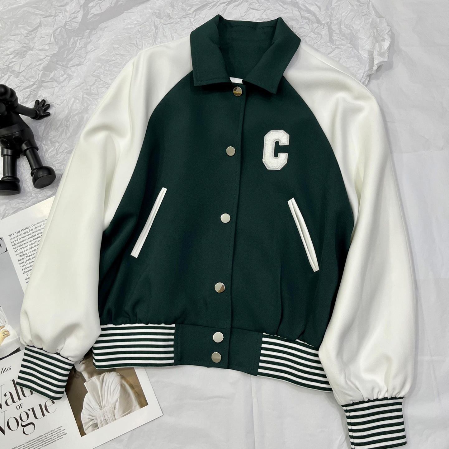 셀린느 2023 SS 캐릭터 로고 투톤 그린 여성 점퍼 커스텀급