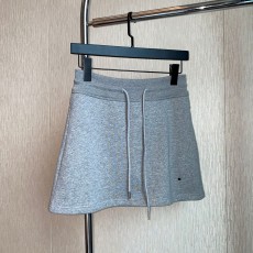 셀린느 CELINE 2023 SS 캐릭터 로고 끈장식 그레이 여성 스커트 커스텀급
