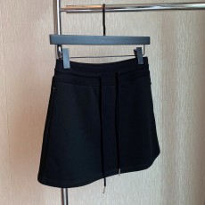 셀린느 CELINE 2023 SS 캐릭터 로고 끈장식 블랙 여성 스커트 커스텀급