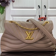 루이비통 LOUIS VUITTON 2023 SS 뉴웨이브 GM 숄더백 다크 베이지 M21614 커스텀급