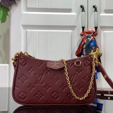 루이비통 LOUIS VUITTON 2023 SS 앙프렝뜨 이지 파우치 온 스트랩 버건디 M80349 커스텀급