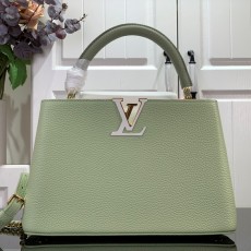 루이비통 LOUIS VUITTON 2023 SS 카퓌신 미듐 토트백 박하그린 M22916 커스텀급