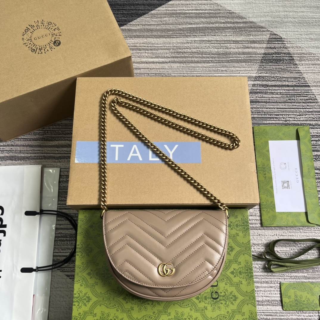 구찌 GUCCI 2023 SS 마몬트 마틀라세 체인 미니백 베이지 746431 커스텀급