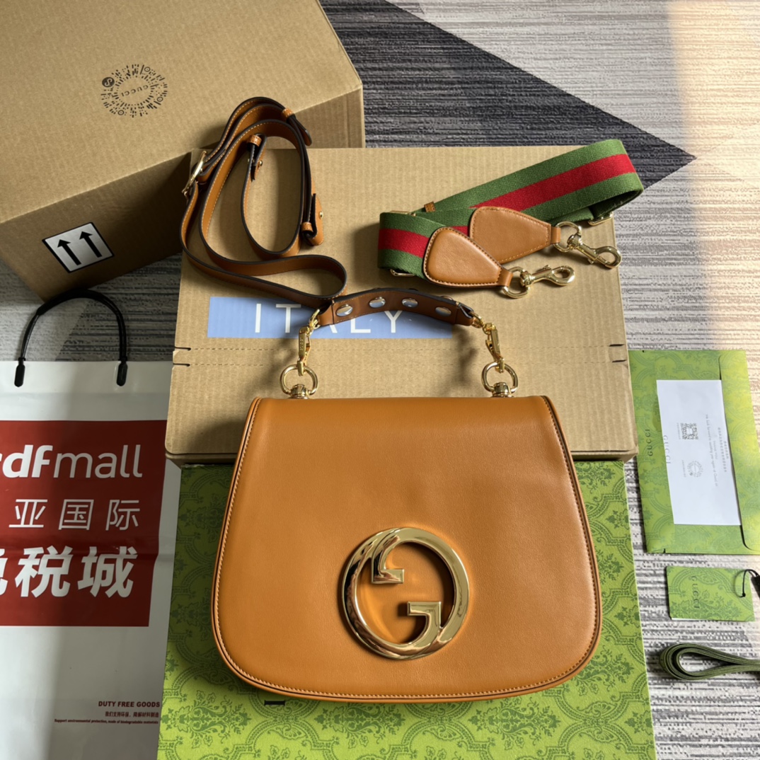 구찌 GUCCI 2023 SS 블론디 미듐 레더 카멜 크로스백 721172 커스텀급