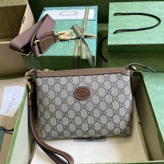 구찌 GUCCI 2023 SS 토널 G 스몰 더플백 블랙 725701 커스텀급