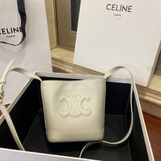 셀린느 CELINE 2023 SS 트리오페 레더 미니 버킷백 아이보리 101433 커스텀급