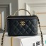 샤넬 CHANEL 2023 SS 캐비어 블랙 체인 화장품 케이스 업뎃버젼 커스텀급