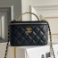 샤넬 CHANEL 2023 SS 램스킨 블랙 체인 화장품 케이스 업뎃버젼 커스텀급