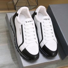 프라다 PRADA 2023 SS 금속로고 블랙라인 화이트 남성 슈즈 커스텀급