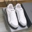 프라다 PRADA 2023 SS 금속로고 그레이라인 화이트 남성 슈즈 커스텀급